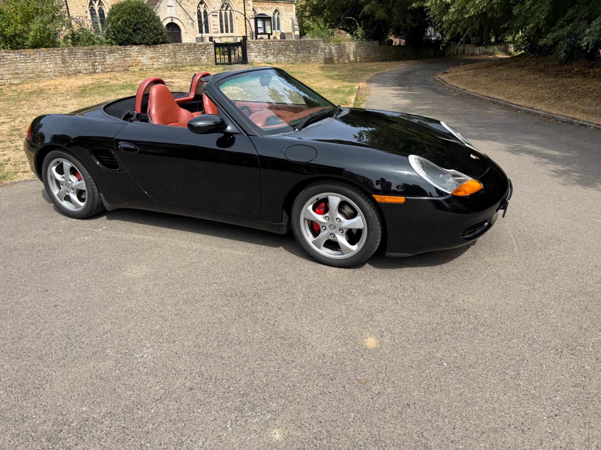 Porsche Boxster 2.7 986 2dr — photo 44 of 86